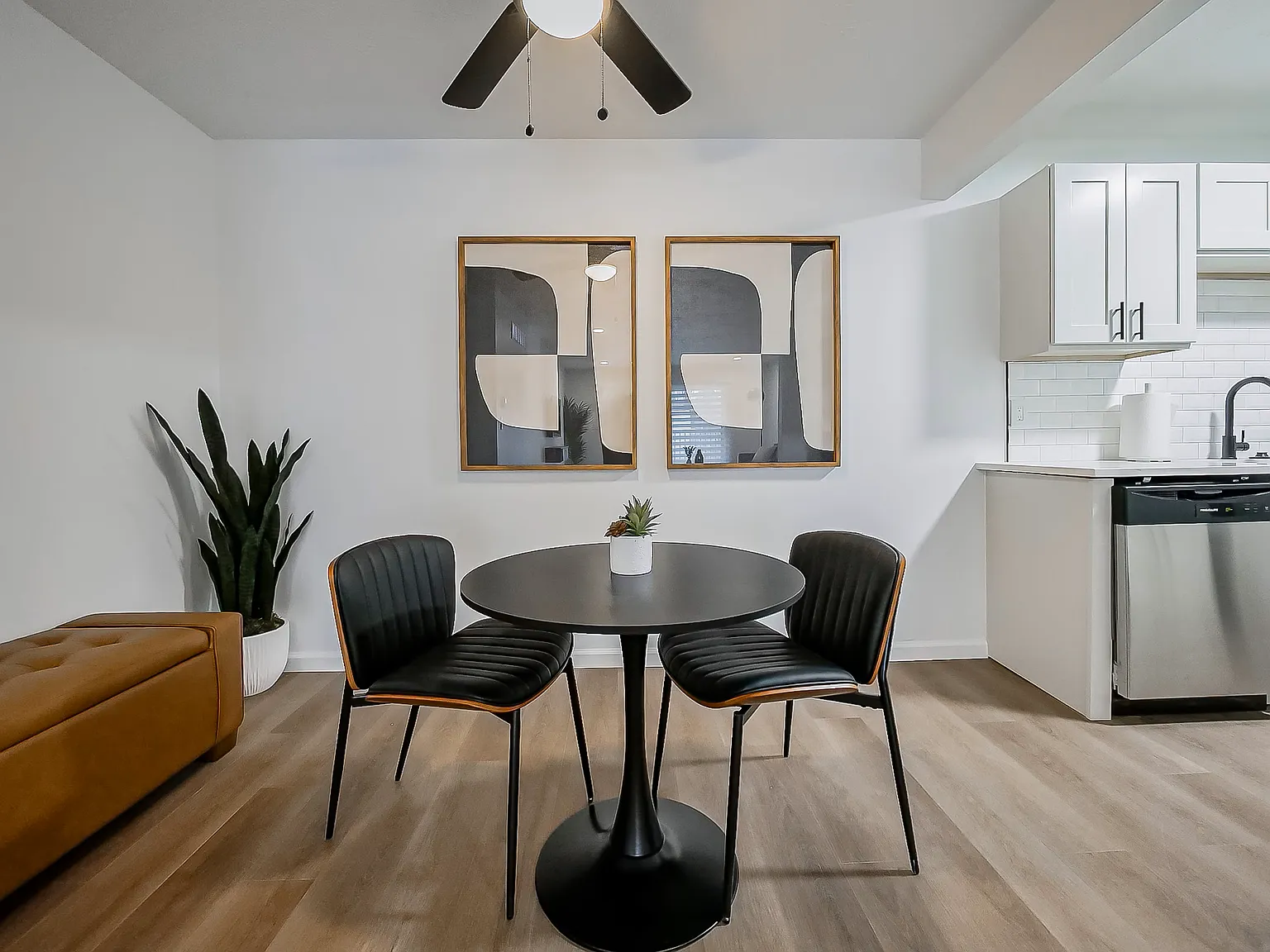 All New Luxury Living In Plymouth — Photo 3