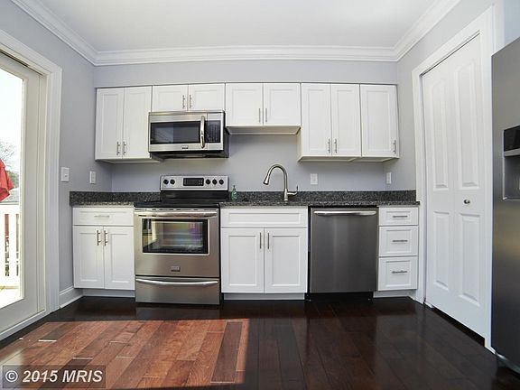 Granite and Stainless!