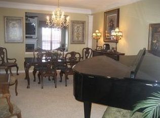 8761 Cascade Rd, Breinigsville, PA 18031