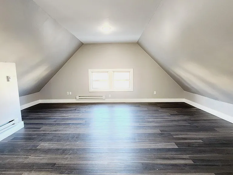 1058 Anna St #3 — Photo 3