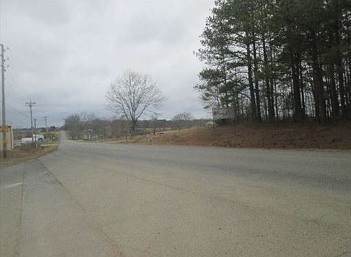 2nd image of 1295 Helicon Rd