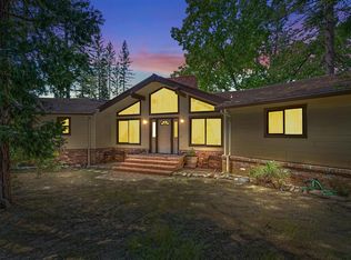 18500 Pine Tree Way, Mountain Ranch, CA 95246