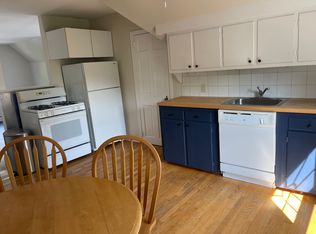 1748 Farmington Ave #3, Unionville, CT 06085