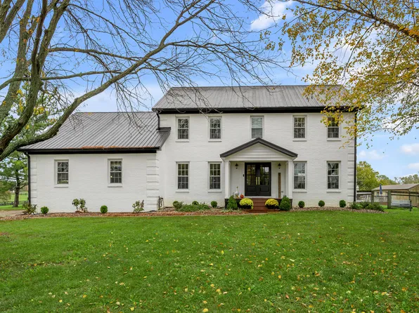 1500 Muir Station Rd, Lexington, KY 40516