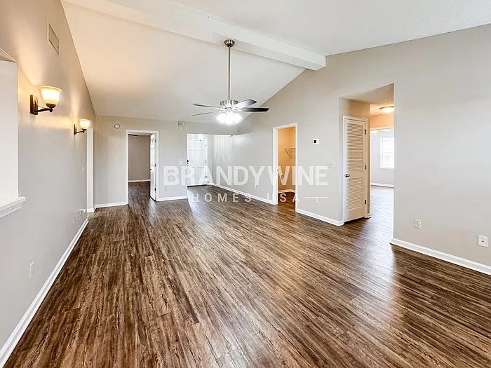 10848 Copper Hill Dr — Photo 6