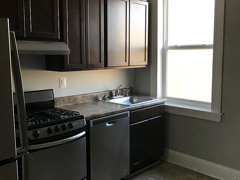 635 Rappolla St #2 — Photo 7