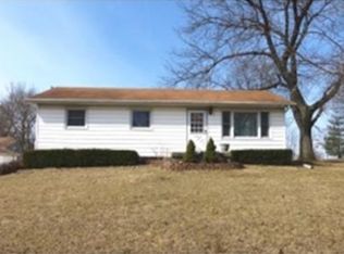 635 Moyer Rd, Decatur, IL 62522