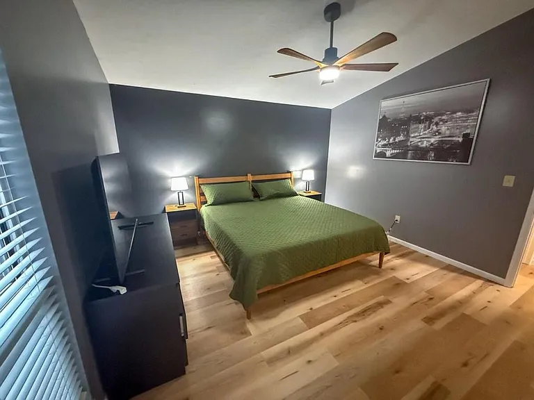 528 Beaumont Ct — Photo 6