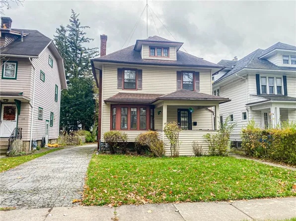 137 Kislingbury St, Rochester, NY 14613