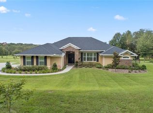 900 Sugarfoot Ln, Fruitland Park, FL 34731