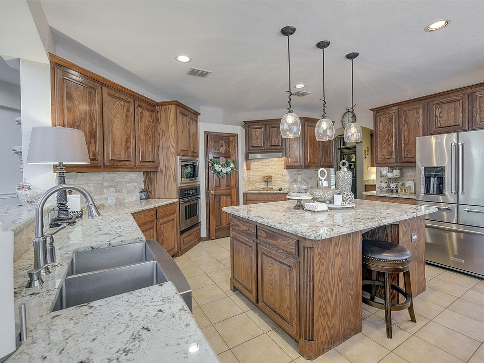 1st image of 3819 Winding Forest Dr