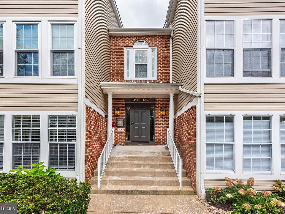 1st image of 3133 Katewood Ct #3