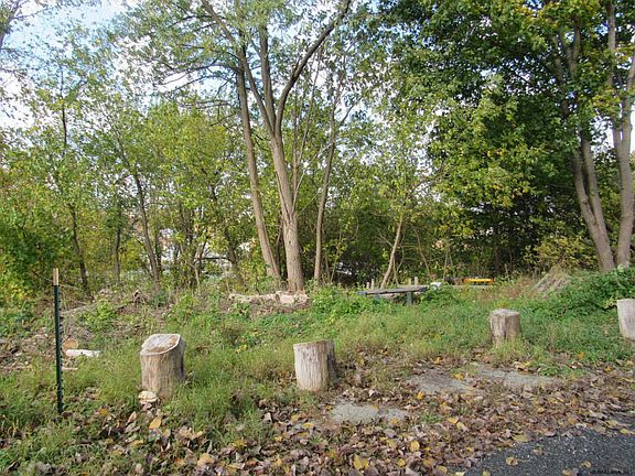 4th image of Havermans Ave