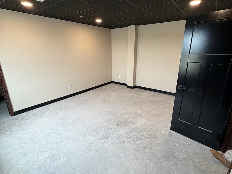 208 Marshall St #324 — Photo 12