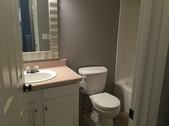 4th image of 3955 Olympic Blvd APT 39