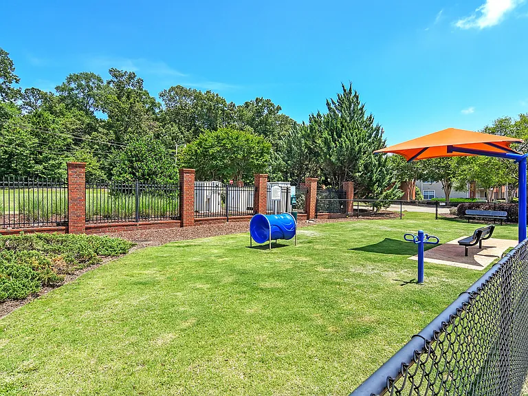 Bridgewater Apartment Homes — Photo 29