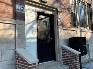 Opal Apartments, Chicago, IL 60624