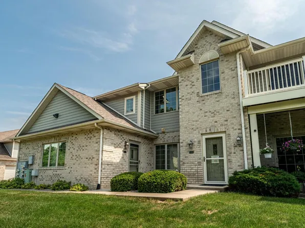 9270 66th AVENUE #73, Pleasant Prairie, WI 53158