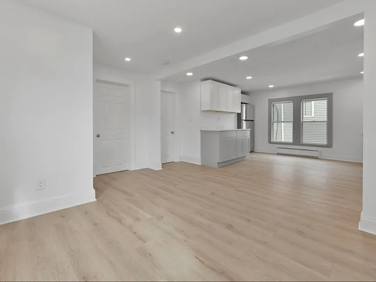1812 River St #2 — Photo 6