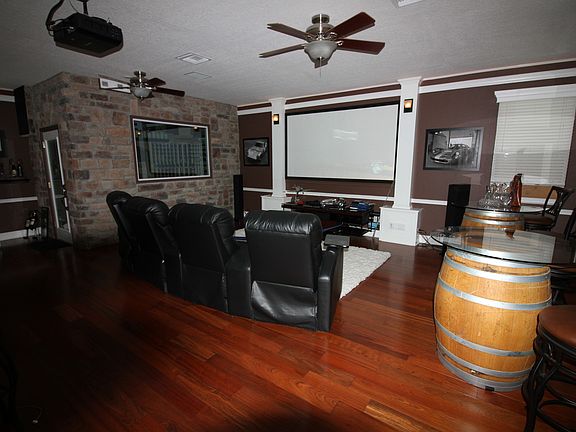 2nd image of 7510 Dunbridge Dr