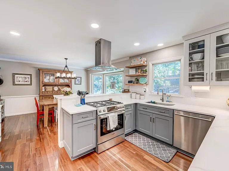 13930 S Springs Dr — Photo 43