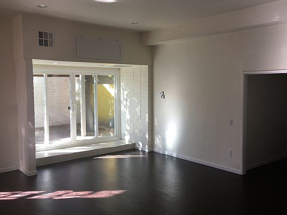3rd image of 50 Arlington Dr #6