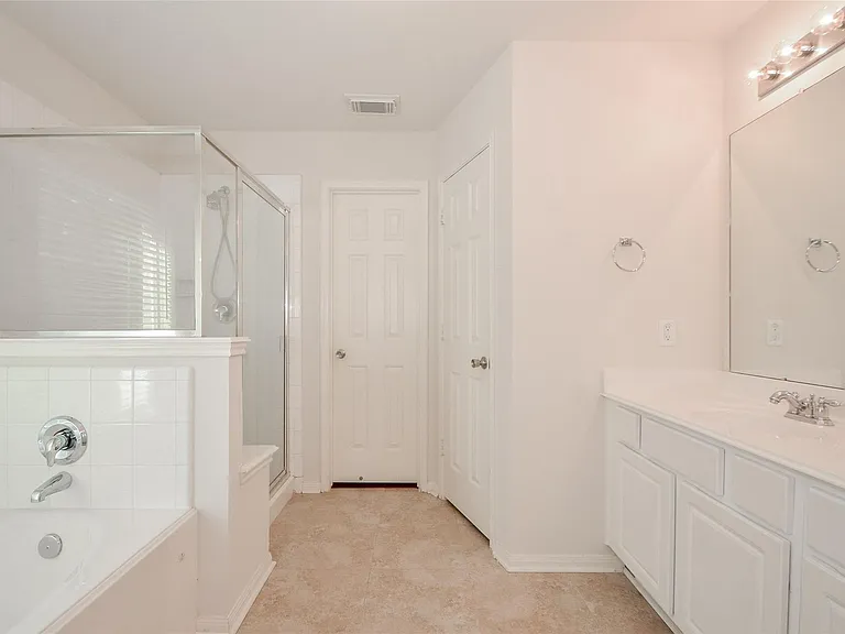 3314 Rainport Dr — Photo 22