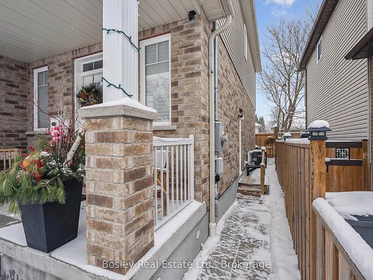 24 Menzie Ave #B — Photo 3