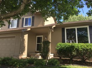 16811 M Cir, Omaha, NE 68135