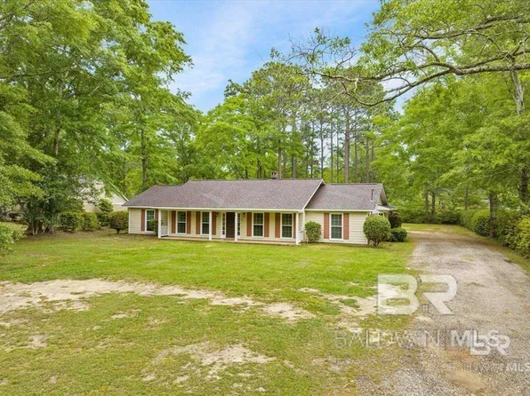 8908 Red Creek Dr S, Semmes, AL 36575