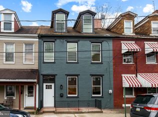 206 S 2nd St, Columbia, PA 17512