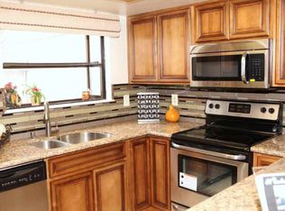 497 Camelback Rd, Pleasant Hill, CA 94523