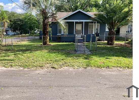 1st image of 4067 Gilmore St