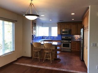 281 Brook Rd, Thousand Oaks, CA 91320