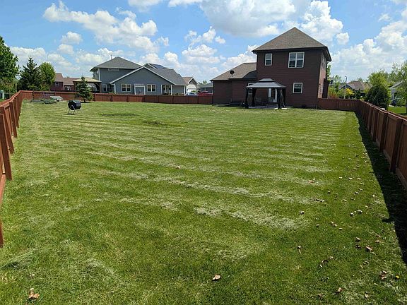 3rd image of 4374 Bent Grass Ct