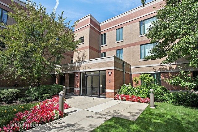 1st image of 891 Central Ave APT 215