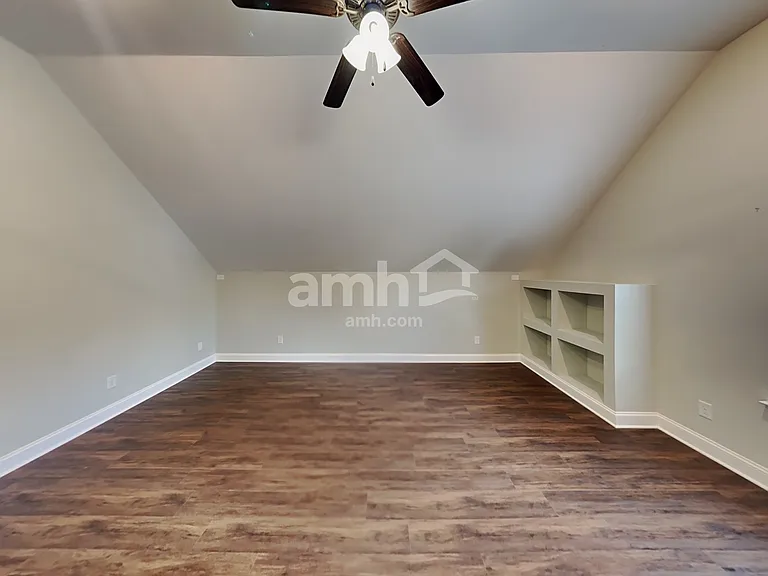 975 Legacy Park Rd — Photo 22
