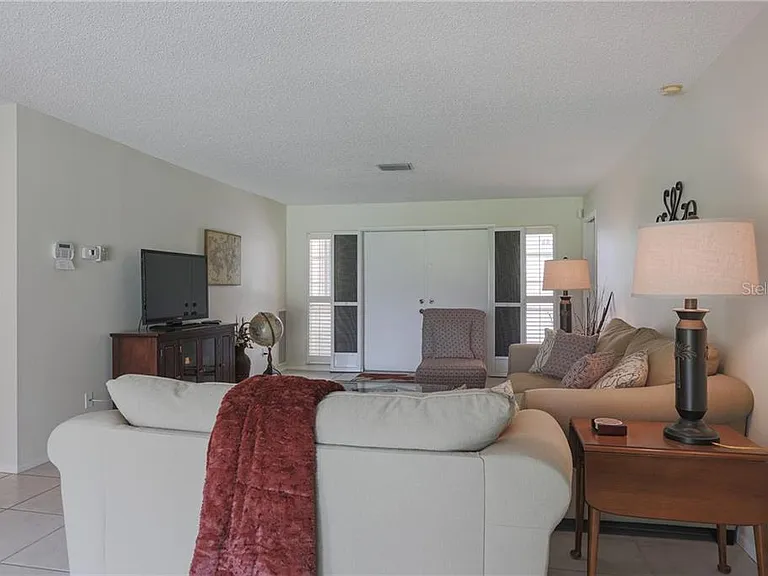 6986 W Country Club Dr N #6986 — Photo 8