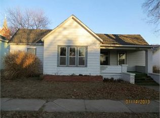 720 East St, Fairbury, NE 68352
