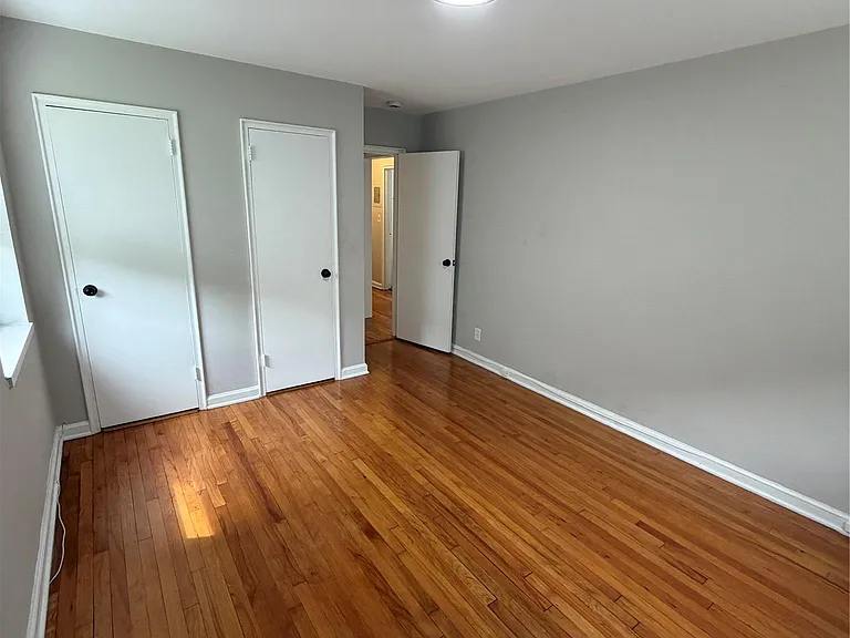 320 S Broadway #P1 — Photo 10
