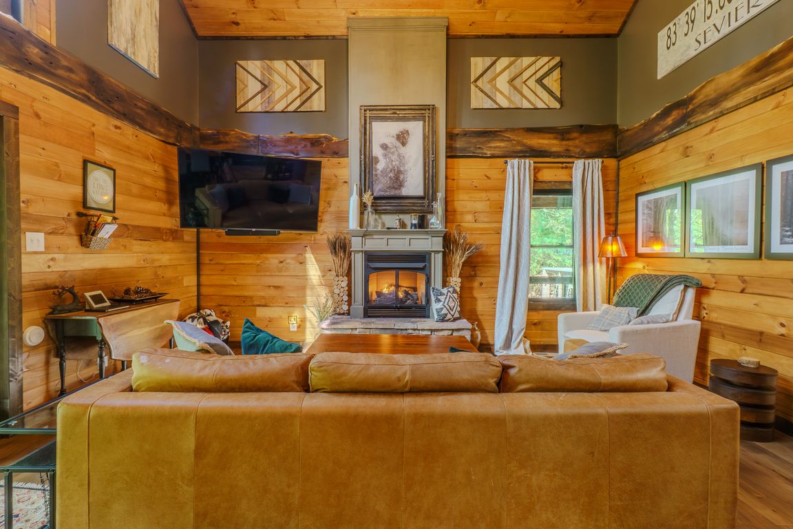 next background image