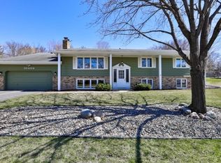 10409 Nesbitt Ave S, Bloomington, MN 55437