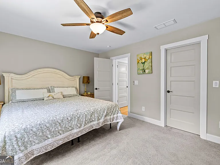 150 Handshaker Ct — Photo 46