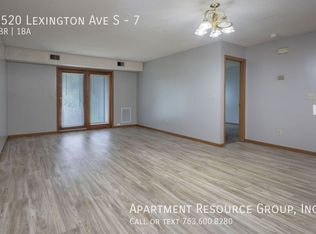 3520 Lexington Ave APT 7, Saint Paul, MN 55123