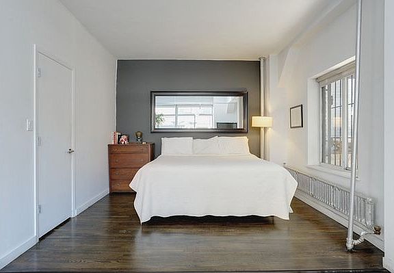 4th image of 348 W 36th St APT 2S
