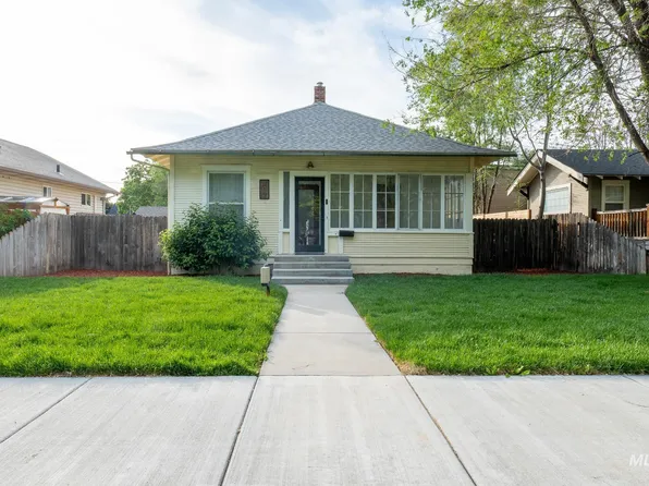 707 9th Ave S, Nampa, ID 83651