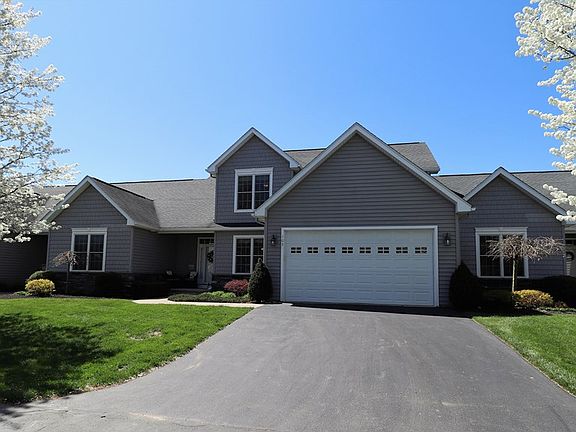 3rd image of 103 Greystone Dr