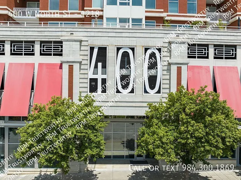 400 W North St #1218 — Photo 21