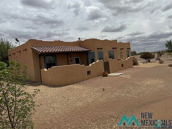 3rd image of 4365 La Bajada Rd SW