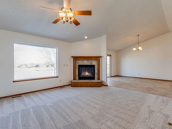 5th image of 2516 E Saint Andrew Ct